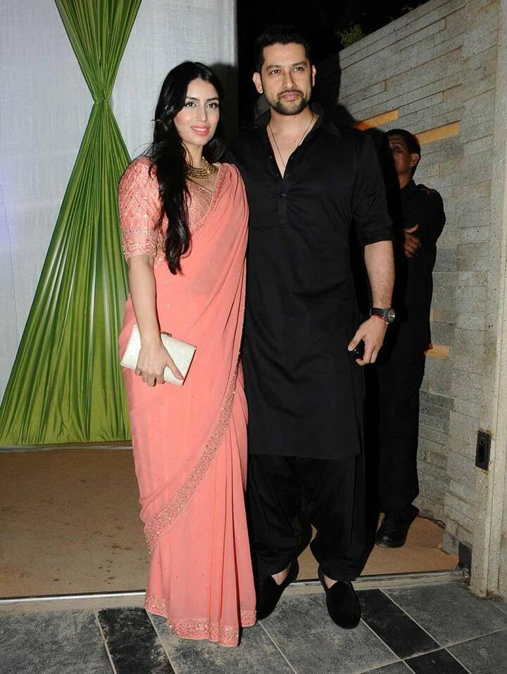 आफताब शिवदासानी भी पत्नी के साथ पहुंचे. (Photo: Manav Mangalani)