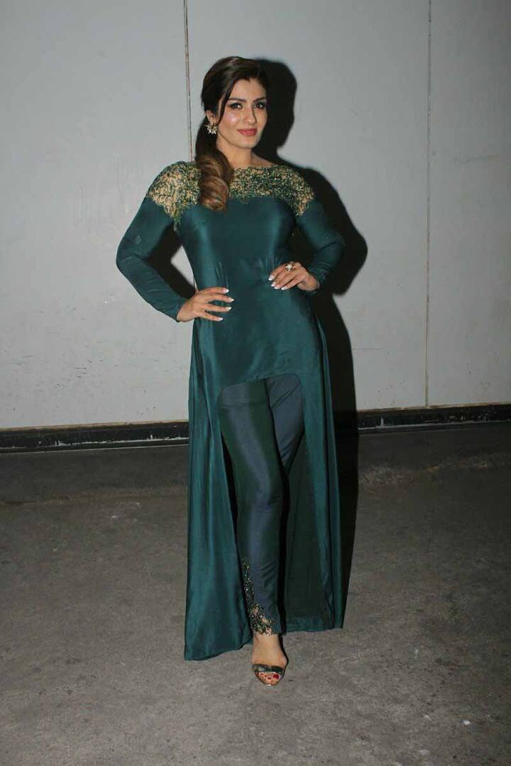  रवीना कल इस गाने को प्रमोट करने कियारा के साथ पहुंची और कहा, 'यह उचित समय है कि किसी ने रीमेक बनाया है. मैं बहुत खुश हूं कि कियारा जैसी प्यारी और खूबसूरत लड़की ने इस गीत पर डांस किया है. वह बहुत युवा और मासूम हैं. कियारा बहुत सुंदर और मासूम दिख रही हैं, साथ ही वह इस गीत में बेहद दिलकश नजर आ रही हैं.'