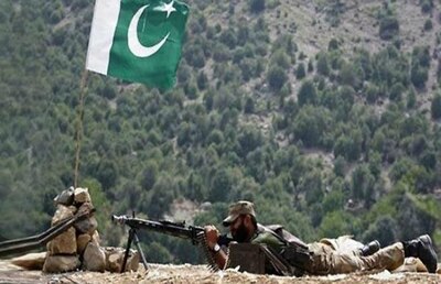 Five Pakistani Soldiers Killed On Afghan Border प क स त न म आत कव द हमल म प च स न क क म त