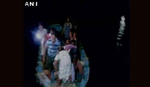 श्रीलंकाई नौसेना ने 22 साल के भरातीय मछुआरे की गोली मारकर हत्या की श्रीलंकाई नौसेना ने 22 साल के भरातीय मछुआरे की गोली मारकर हत्या की