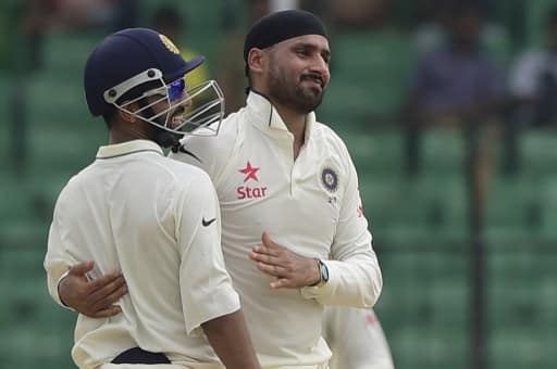 अश्विन और कुंबले के बाद इस लिस्ट में तीसरे नंबर पर हरभजन सिंह है, भज्जी ने 40वें टेस्ट में 200 टेस्ट विकेट चटकाए थे.