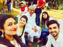 \'ये है मोहब्बतें\' की होली में रंगे सीरियल के कई कलाकर 