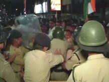 त्रिपुरा: अगरतला में थाने के सामने भिड़े BJP-TMC समर्थक, कई घायल