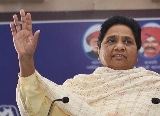 Will Mayawati’s master stroke change UP Politics, Phoolpur, Gorakhpur Bypolls news मायावती के मास्टर स्ट्रोक से बदलेगा यूपी की सियासत का चाल, चरित्र और चेहरा?