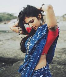 दीपिका की जगह अब \'बियॉन्ड द क्लाउड्स\' में नजर आएंगी ये एक्ट्रेस! 