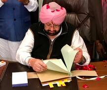 अमरिंदर सिंह ने प्रार्थनाओं और मंत्रोच्चार के बीच संभाला पंजाब के मुख्यमंत्री का कार्यभार