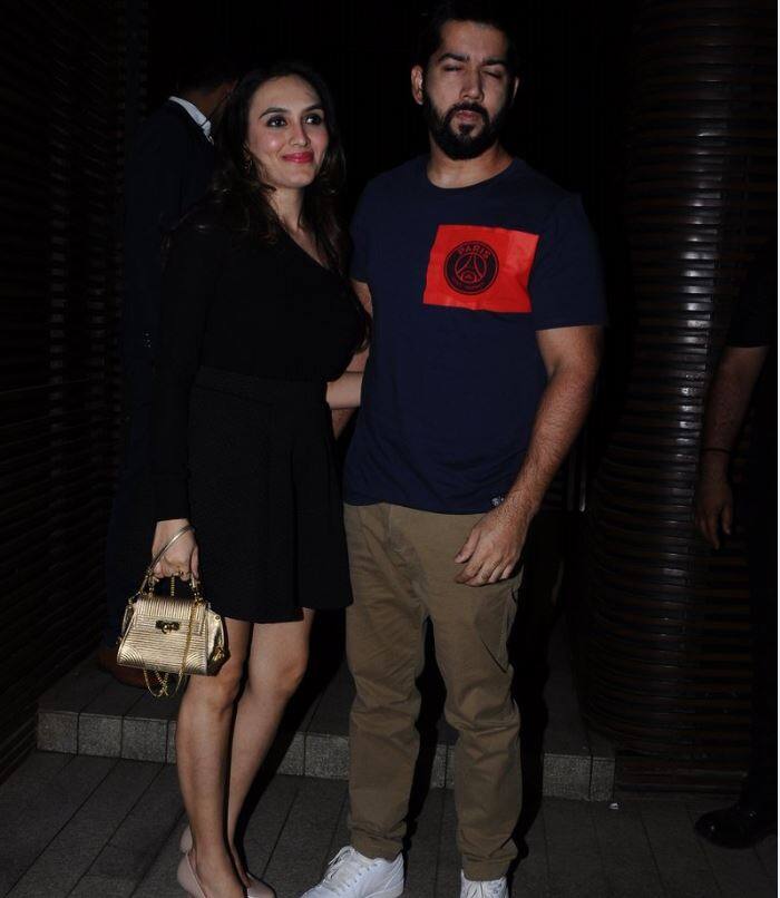 आगे देखें पार्टी में कौन-कौन सितारे हुए शामिल. (सभी तस्वीरें- मानव मंगलानी)