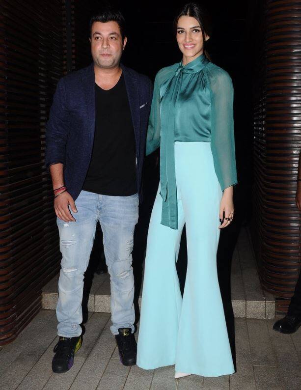 आगे देखें पार्टी में कौन-कौन सितारे हुए शामिल. (सभी तस्वीरें- मानव मंगलानी)