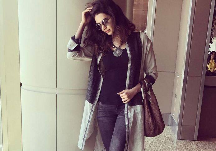 Karishma Tanna Got Roped In For Sanjay Dutts Biopic करिश्मा तन्ना को मिला संजय दत्त की बायोपिक फिल्म में खास रोल!