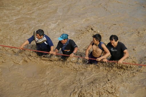 राष्ट्रपति प्रेडो पाब्लो कुजिंस्की ने कहा, ‘‘हालात खराब हैं, इसमें कोई शक नहीं है. लेकिन इससे निपटने के लिए हमारे पास संसाधन हैं.’’