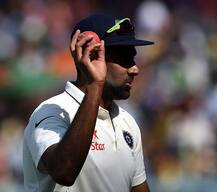 स्मिथ को आउट कर आर. अश्विन ने अपने नाम दर्ज किया ये खास वर्ल्ड रिकॉर्ड!