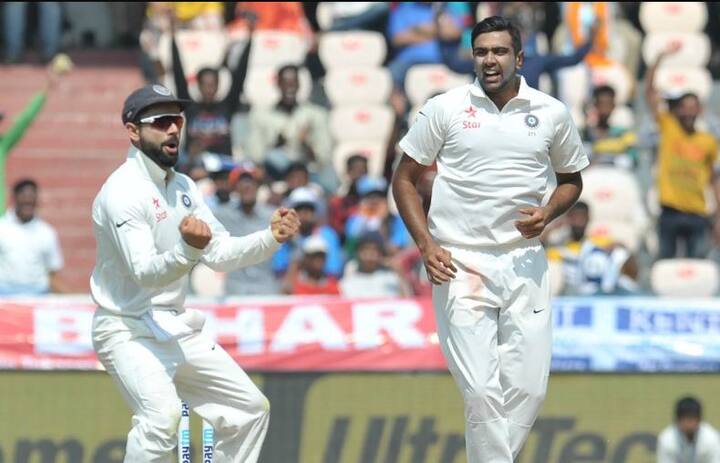  भारत और ऑस्ट्रेलिया के बीच खेले जा रहे चौथे टेस्ट में आर. अश्विन ने स्मिथ का विकेट लेकर एक खास वर्ल्ड रिकॉर्ड अपने नाम कर लिया है. अश्विन से पहले दुनिया का कोई भी गेंदबाज ऐसा कारनामा नहीं कर पाया था. अश्विन के स्मिथ का विकेट लेने के साथ ही एक होम सीजन में उनके विकेटों की संख्या 79 हो गई है.