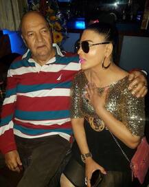 देखें राखी सावंत की लेटेस्ट इंस्टाग्राम की तस्वीरें