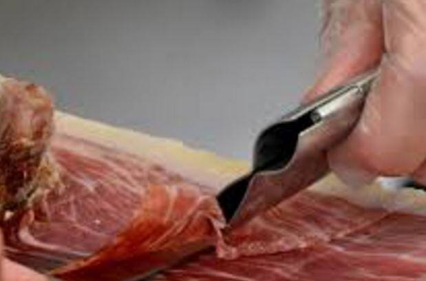 अब यूपी के बाद झारखंड में भी 'अवैध' बूचड़खानों पर लगा प्रतिबंध Illegal Slaughterhouses Have To Be Closed Down Across Cp Singh Jharkhand Minister अब यूपी के बाद झारखंड में भी 'अवैध' बूचड़खानों पर लगा प्रतिबंध