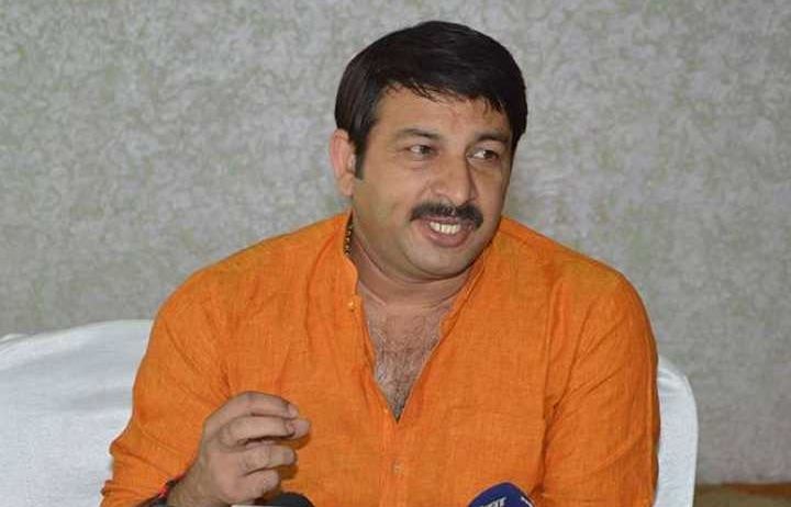 Manoj Tiwari lodged FIR Against Arvind Kejariwal, Amantullah Khan in signature bridge case सिग्नेचर ब्रिज मामलाः मनोज तिवारी ने अमानतुल्लाह खान, अरविंद केजरीवाल के खिलाफ दर्ज कराई FIR