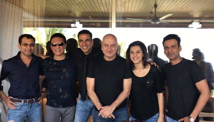 एक बार फिर इस फिल्म में अनुपम और अक्षय की जोड़ी दिखेगी. ये जोड़ी जब भी पर्दे पर आई है लोगों ने खूब प्रशंसा की है. आपको बता दें कि ये दोनों स्टार्स अब तक 20 फिल्मों में साथ काम काम कर चुके हैं. 