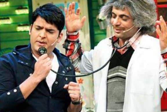  आपको बता दें कि कॉमेडियन और एक्टर कपिल शर्मा और कॉमेडियन सुनील ग्रोवर के बीच हुए विवाद के बाद से सुनील, अली असगर और चंदन प्रभाकर कपिल के शो ‘द कपिल शर्मा शो’ से दूर हो गए थे.