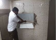 मुंबई : डांस बार पर छापेमारी, सीक्रेट तहखानों के तिलिस्म में \'बार बालाएं\'