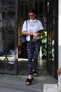 ताज़ा तस्वीरों में कुछ ऐसा दिखा जैकलीन फर्नांडिस का अंदाज़