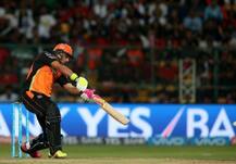 SRHvsRCB: युवराज सिंह की तूफानी पारी और गेंदबाज़ों के कमाल से SRH ने किया विजयी आगाज़