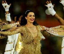 IPL-10 के ओपनिंग सेरेमनी में एमी जैक्सन ने बिखेरा अपना जलवा, देखें तस्वीरें...