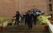 जज़्बे को सलाम: 80 फीसदी आंखों की रौशनी खोने से लेकर IIM तक की सीढ़ी चढ़ने वाली प्राची की कहानी