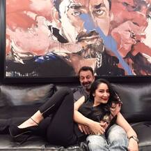 संजय दत्त के साथ मान्यता ने शेयर की ये बेहद ही खास तस्वीरें!