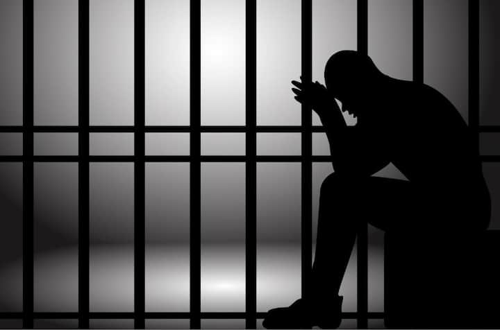 बिल पास होने के बाद नाबालिग के गाड़ी चलाने के दौरान हुई दुर्घटना पर गाड़ी के मालिक को तीन साल जेल की सजा और दुर्घटना का शिकार हुए पीड़ित को 10 गुना अधिक मुआवजा मिलेगा. 