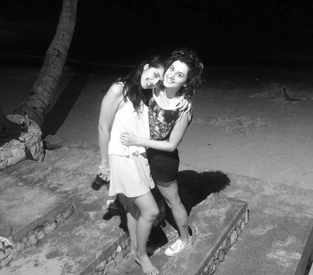 तापसी की आने वाली फिल्म जुड़वा है जिसमें वे जैकलीन फर्नांडीज और वरुण धवन के साथ नजर आएंगी.