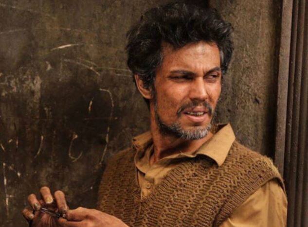 रणदीप ने प्रधानमंत्री नरेंद्र मोदी और विदेश मंत्री सुषमा स्वराज को टैग करते हुए ट्वीट किया, 