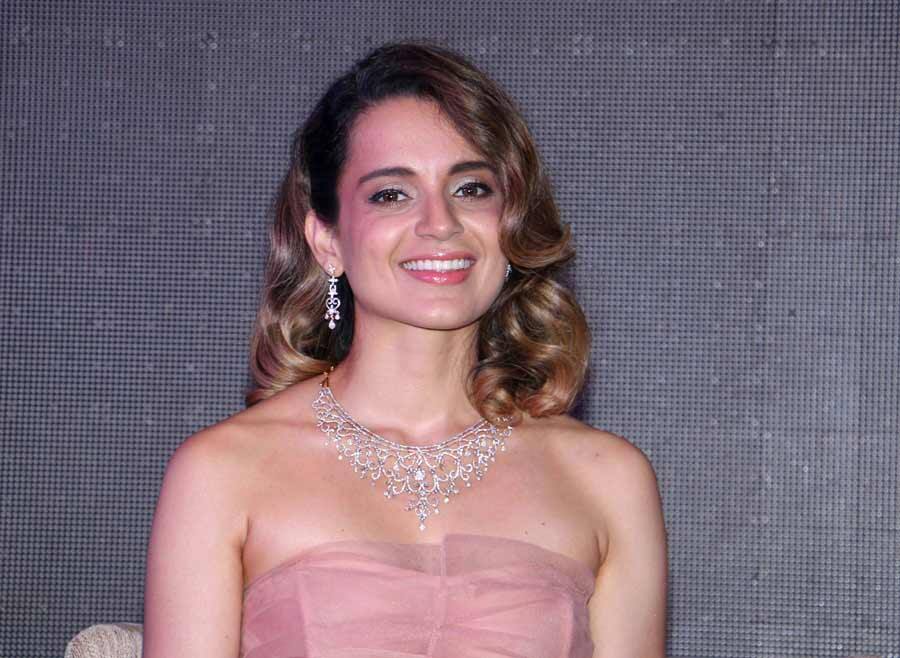 Star Kids के बॉलीवुड का हिस्सा बनने पर कोई एतराज नहीं: कंगना रनौत Talking About Nepotism An Observation Not Objection Kangana Star Kids के बॉलीवुड का हिस्सा बनने पर कोई एतराज नहीं: कंगना रनौत