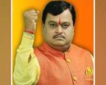 यूपी : सांप्रदायिक माहौल बिगाड़ने के आरोप में सुदर्शन न्यूज़ के सीएमडी गिरफ्तार