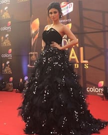 Golden Petal Awards: रेड कार्पेट पर नज़र आया अभिनेत्रियों का ग्लैमरस अंदाज 