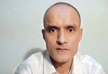 लाहौर: हाईकोर्ट बार एसोसिएशन ने दी चेतावनी, कुलभूषण जाधव का केस लड़ने वाले वकील के खिलाफ होगी कार्रवाई