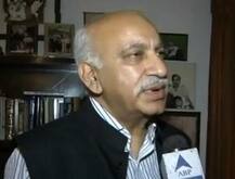 जाधव को न्याय दिलाने की कोशिश कर रहा है भारत: एम जे अकबर