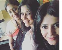 सोशल मीडिया पर छाई एकता, स्मृति और साक्षी की \'सेल्फी\'