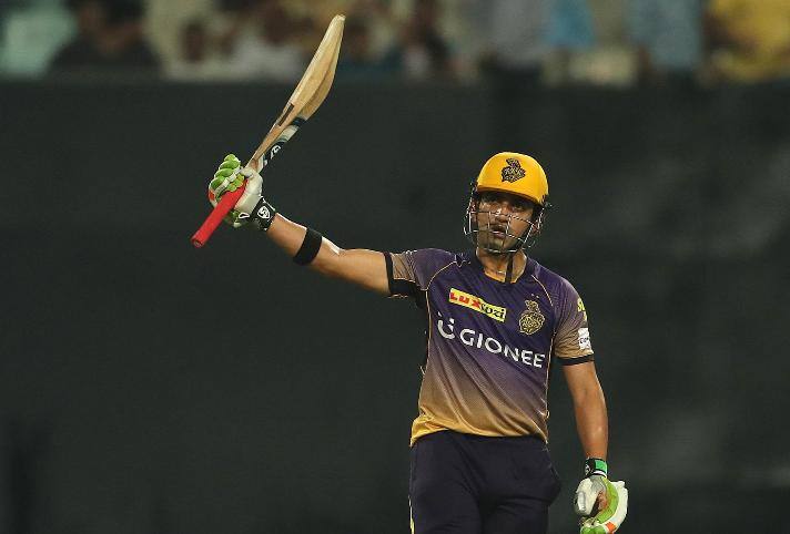 आईपीएल में शून्य पर आउट होने वाले बल्लेबाज़ों की लिस्ट में केकेआर के कप्तान गौतम गंभीर 10 शून्य के साथ टॉप पर हैं.