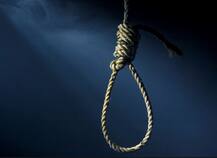 लातूर: बेटी की दहेज का इंतजाम नहीं कर पाने से परेशान किसान ने की आत्महत्या!