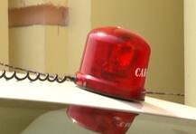 केंद्र से राज्य तक, अपनी गाड़ी से लालबत्ती हटाने में बीजेपी के मंत्री अव्वल