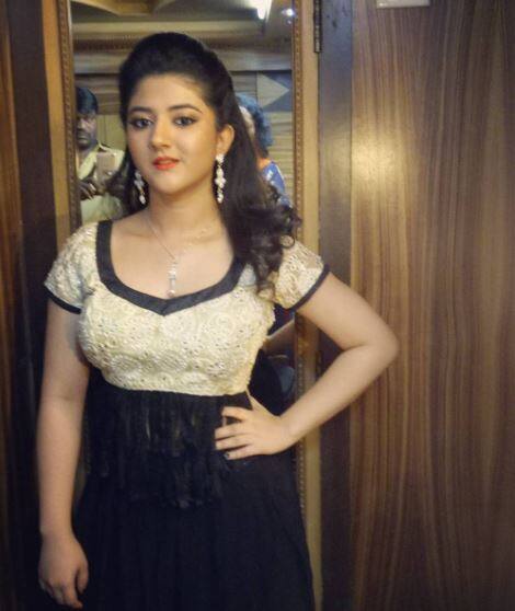 सभी तस्वीरें इंस्टाग्राम से ली गई हैं.