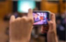 चेजिंग रूम में कपड़े बदल रही लड़की का MMS बना रहा था शोरुम मैनेजर, गिरफ्तार