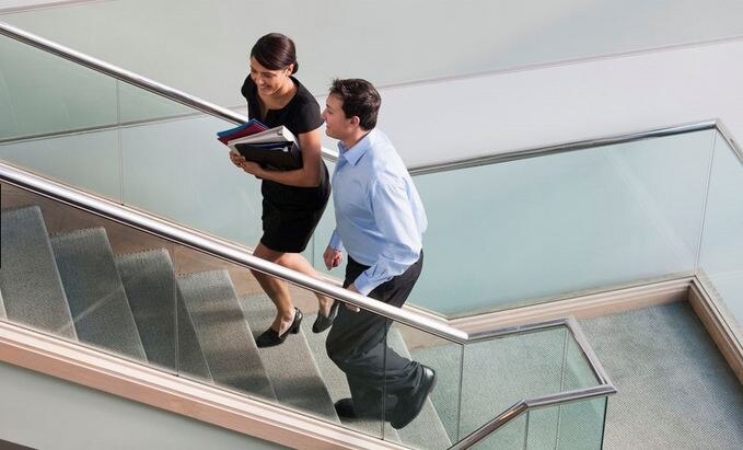 Opt For Stairs Not Soda To Feel More Energised At Work हरदम रहना है फ्रेश तो रोजाना चढ़े 10 मिनट सीढ़ियां!
