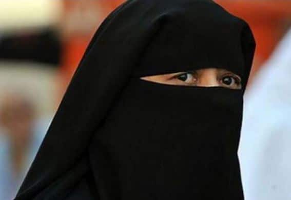 Awareness Campaign Is Being Run From House To House On Triple Talaq 'तीन तलाक' पर घर-घर जाकर चलाया जा रहा है जागरुकता अभियान