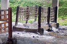 हिंदू के शव को कंधा देकर श्मशान ले गए मुसलमान, लगाए \'हरि बोल-हरि बोल\' के नारे