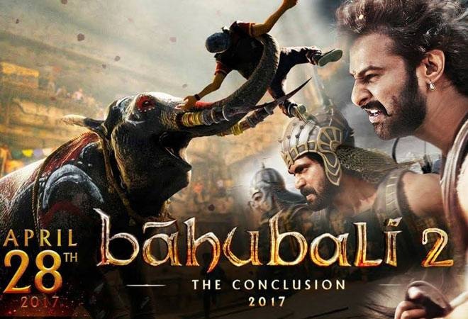 Baahubali 2 Know What Director Rajamouli Says On Overwhelming Response 'बाहुबली 2' को मिल रही ऐतिहासिक सफलता पर जानें, डायरेक्टर राजामौली ने क्या कहा?