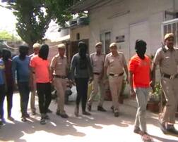 CCTV में कैद हुई थी इंग्लिश टीचर पर हमले की वारदात, नाबालिग सहित 9 को पुलिस ने पकड़ा