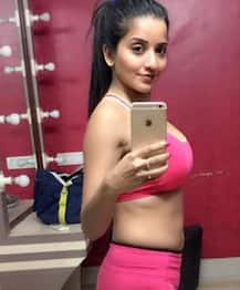 \'बिग बॉस 10\' की कंटेस्टेंट रहीं मोनालिसा ने इंस्टाग्राम पर शेयर की अपने \'ट्रांसफॉर्मेशन\' की तस्वीरें