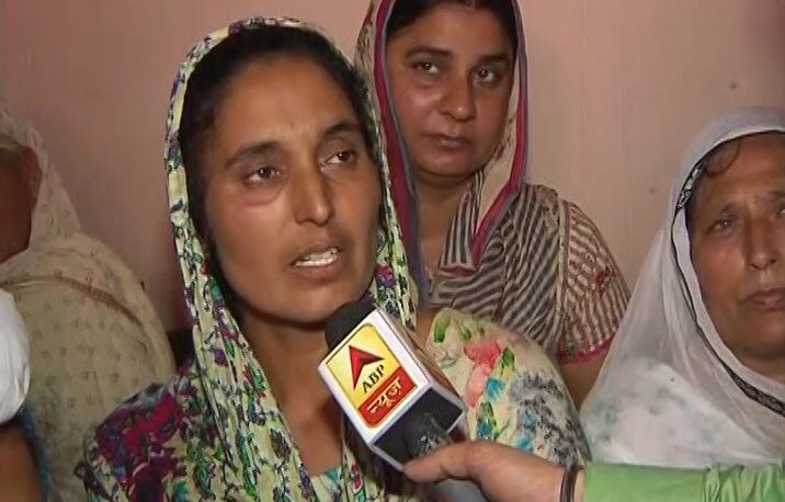 शहीद परमजीत सिंह के अंतिम संस्कार में उमड़ा जनसैलाब, पाक को मुंहतोड़ जवाब देने की मांग