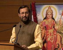 प्रकाश जावडेकर ने \'विद्या वीरता अभियान\' की शुरुआत की, शिक्षा संस्थानों में बनाई जाएंगी शौर्य दीवार