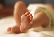 OMG! अल्ट्रसाउंड में दिखे जुड़वा बच्चे, डिलीवरी में एक बच्चे का जन्म